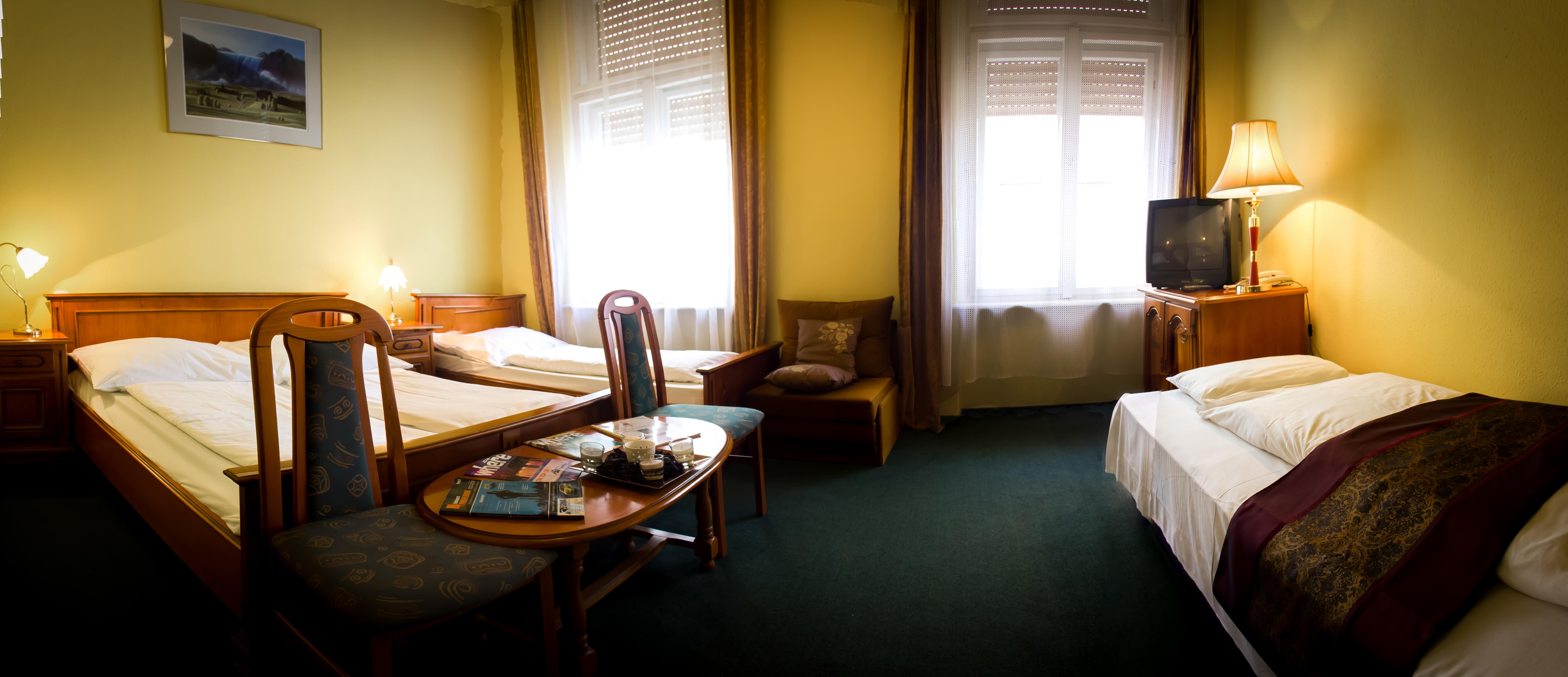 City Hotel Unio Superior Будапеща Екстериор снимка