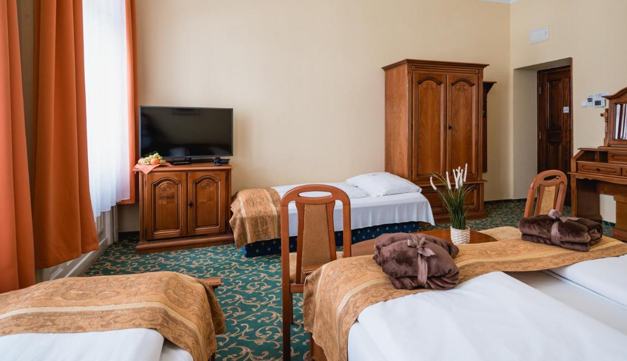 City Hotel Unio Superior Будапеща Екстериор снимка