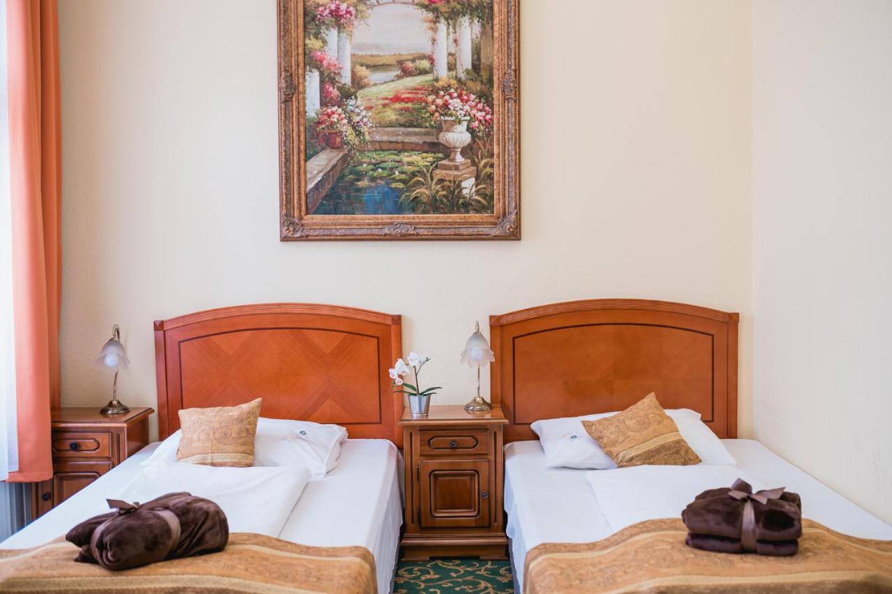 City Hotel Unio Superior Будапеща Екстериор снимка